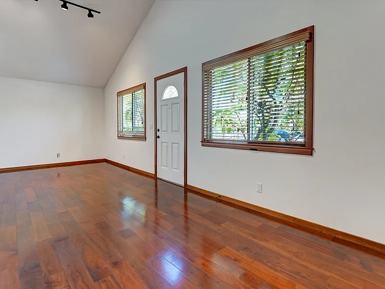3947 Huron Ave #A — Photo 10