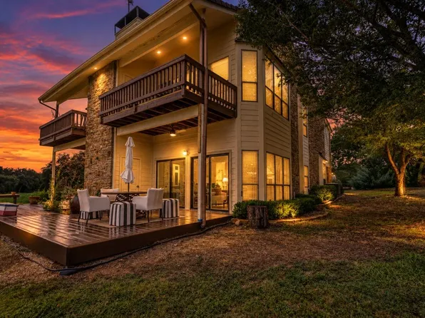 111 Lost Spur, Horseshoe Bay, TX 78657