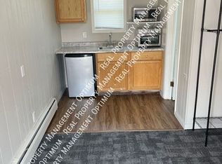 806 W 5th St #24, Morris, MN 56267