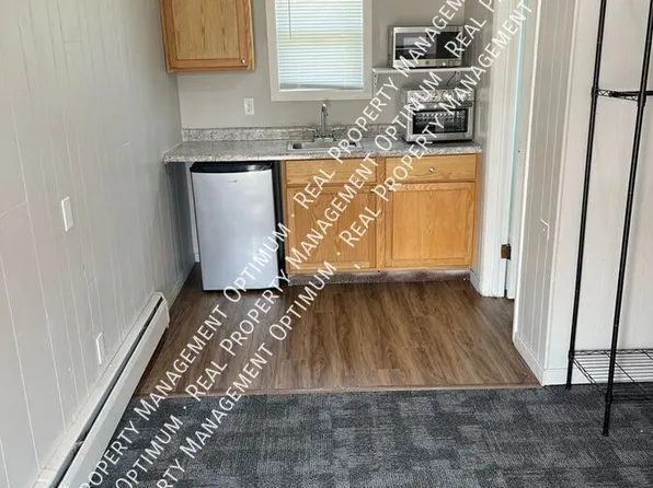 806 W 5th St, Morris, MN