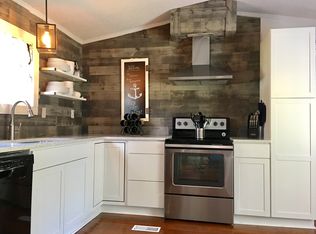 307 Basil Dr, Newport, NC 28570