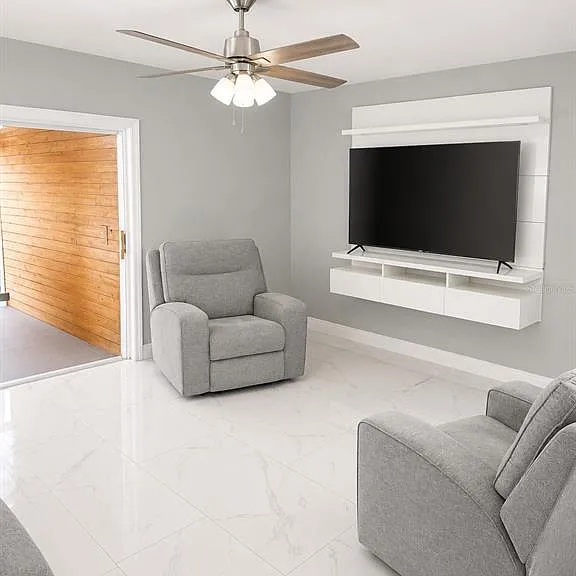 5124 Springwood Dr — Photo 3