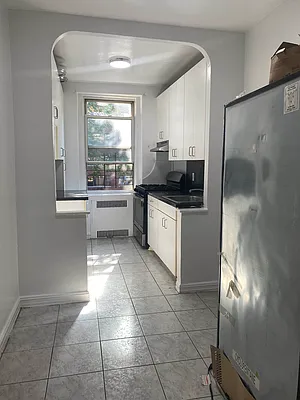 Rented by Contact Realty | media 2