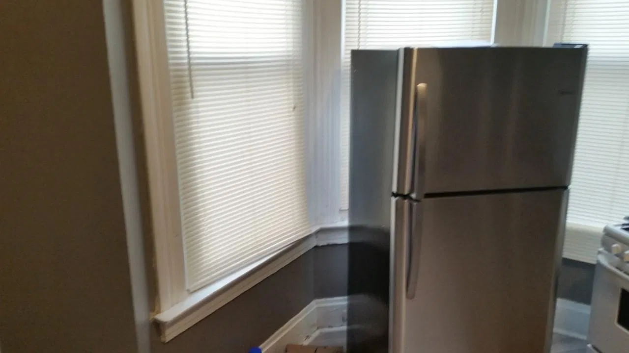 2 bed, 800 sqft, $1,200 — Photo 1
