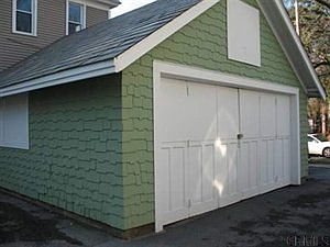 3rd image of 500 Glen St