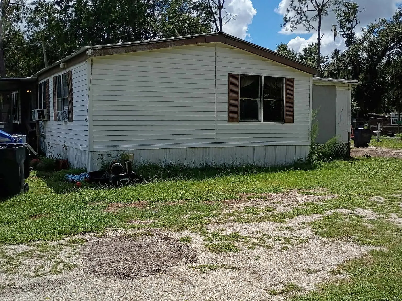 4 bed, $1,700 — Photo 2