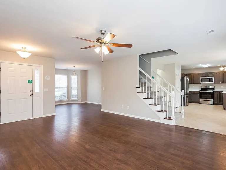 7023 Passeres Ct — Photo 4
