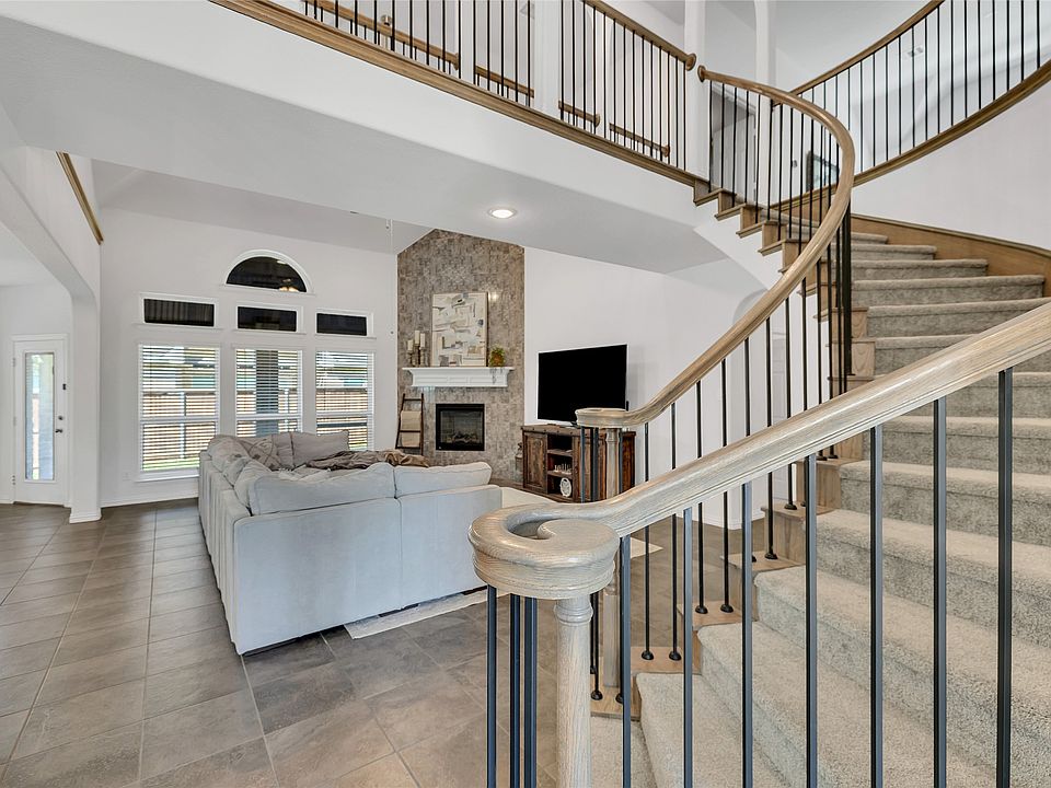 566 Long Meadow Dr, Haslet, TX 76052 | MLS #21219561 | Zillow