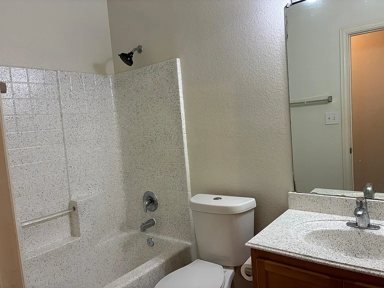515 Creekside Dr — Photo 30