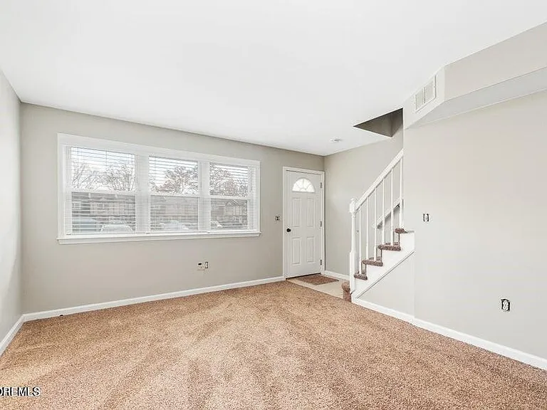 53 Briar Mills Dr #53 — Photo 7