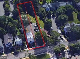 21 Burd St, Pennington, NJ 08534