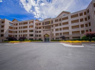 6605 W Burnside Rd UNIT 120, Portland, OR 97210
