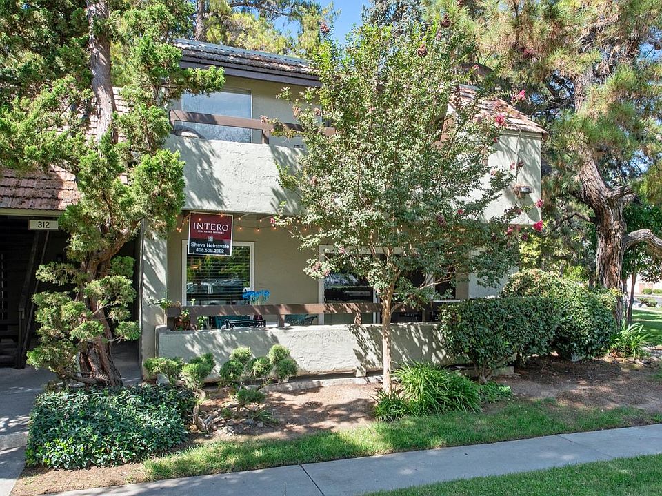 1st image of 312 Tradewinds Dr APT 11