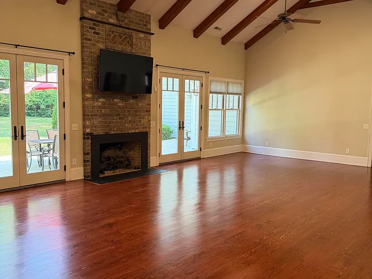 680 N Bethesda Rd — Photo 21