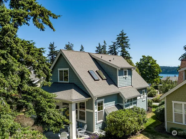 1400 Starview Court, Freeland, WA 98249