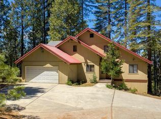 41273 Woodland Rd, Shaver Lake, CA 93664