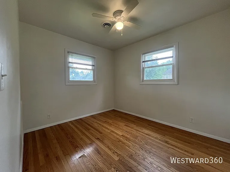 1104 Isabel Dr — Photo 17