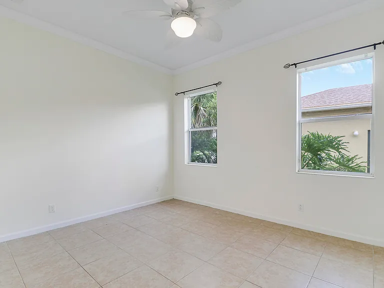 11340 SW Vanderbilt Cir — Photo 23