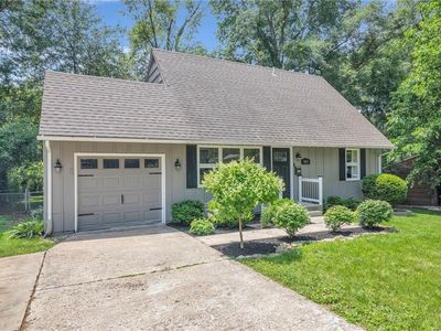 8005 W 91st St, Overland Park, KS, 66212