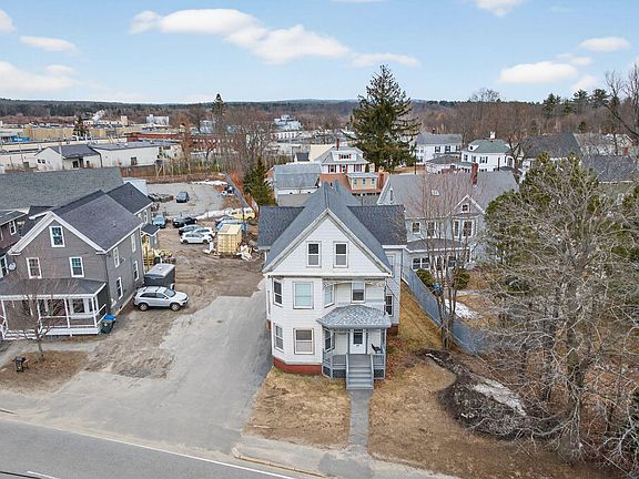 4th image of 383 Main Street