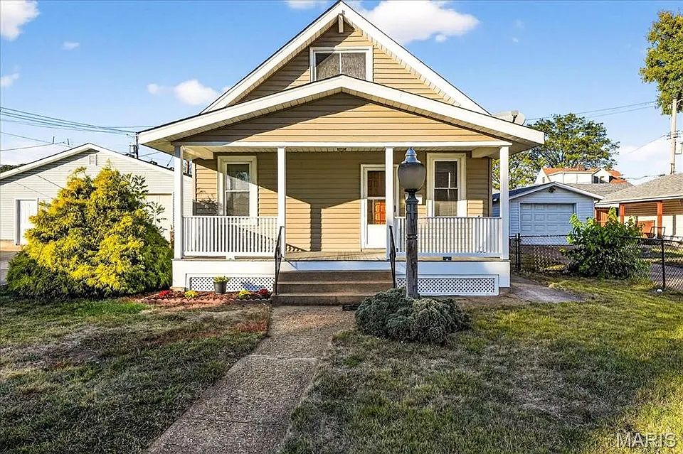 1st image of 108 Lemay Gardens Dr