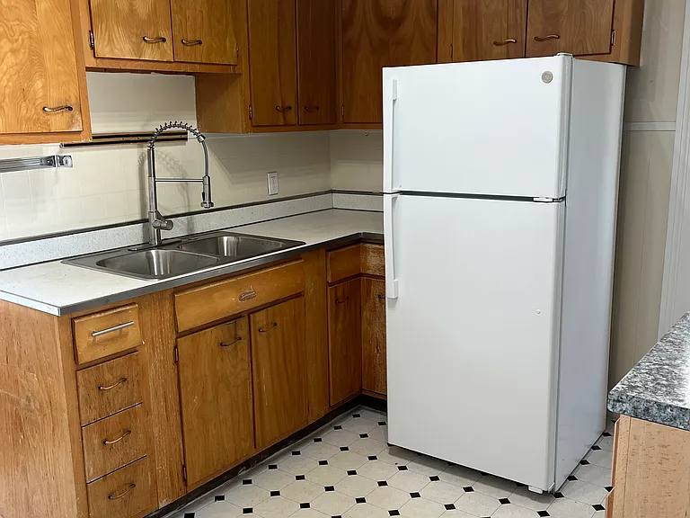 709 Academy St #1 — Photo 18