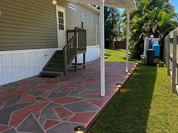 5th image of 20472 Luettich Ln