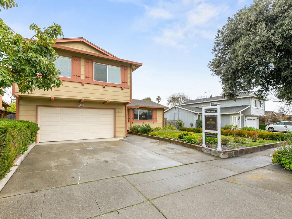 1st image of 3310 Desertwood Ln