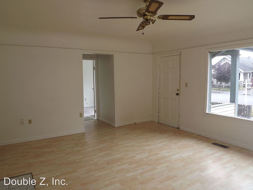 2nd image of 605 2nd Ave