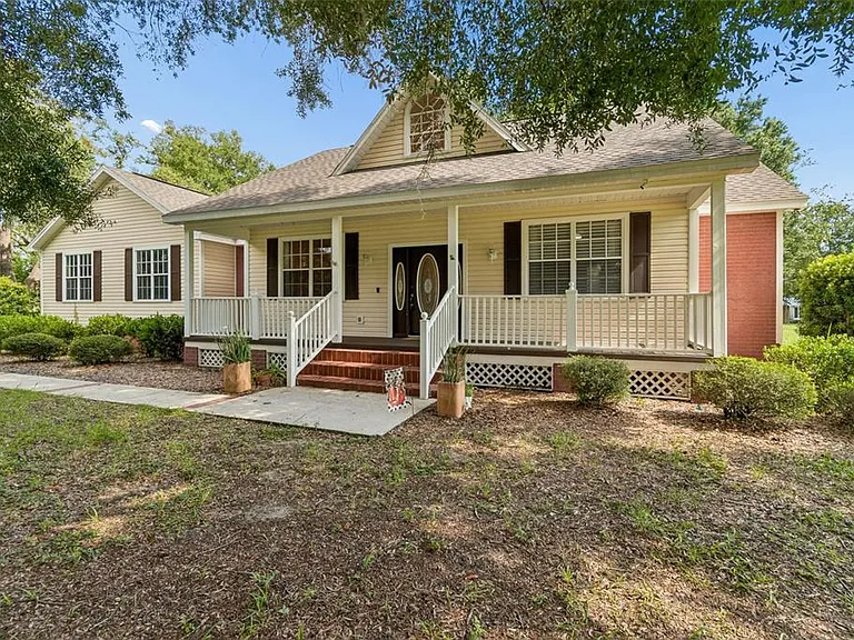 203 Cagle Rd — Photo 2