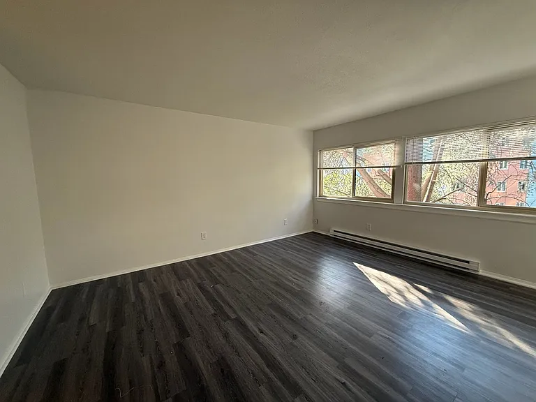 The Willis Apartments — Photo 64
