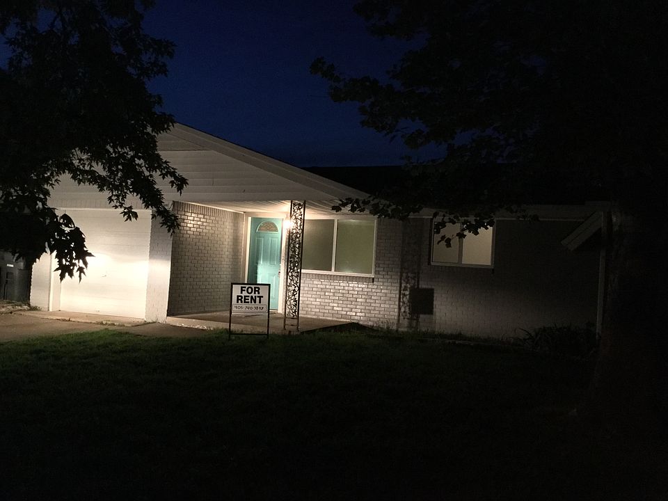 1st image of 713 NW 5th St