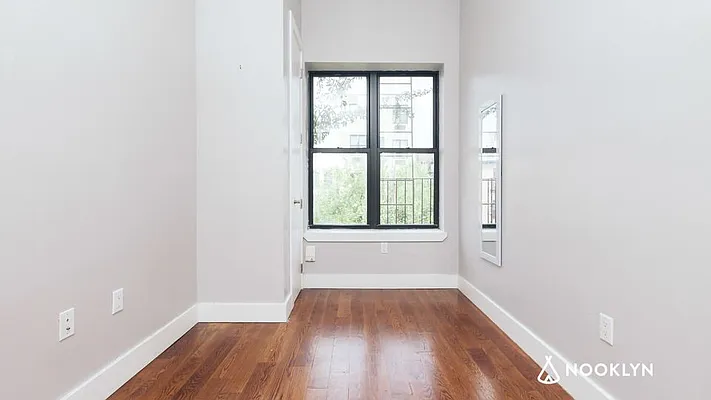 Rented by Nooklyn NYC LLC | media 14