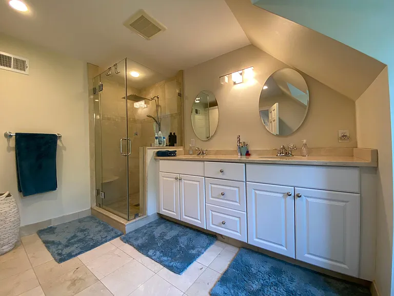 18 Lincoln Ave — Photo 17