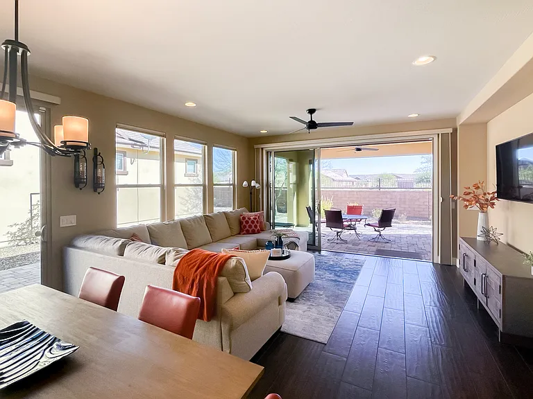 4325 Cutter Ln — Photo 1