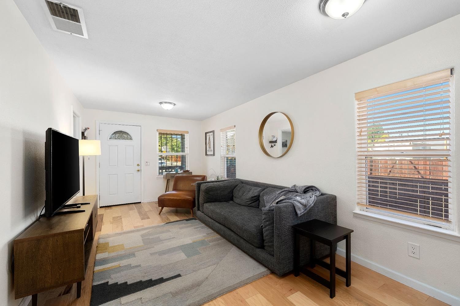 3225 Martin Luther King Jr Blvd, Sacramento, CA 95817 | Zillow