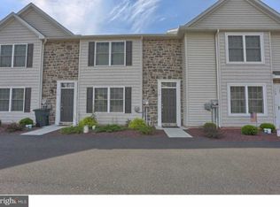 112 Redstone Dr, Denver, PA 17517