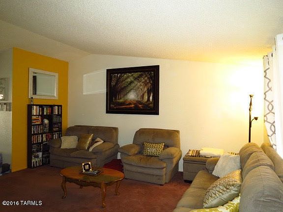 2nd image of 6801 S Vereda De Las Casitas