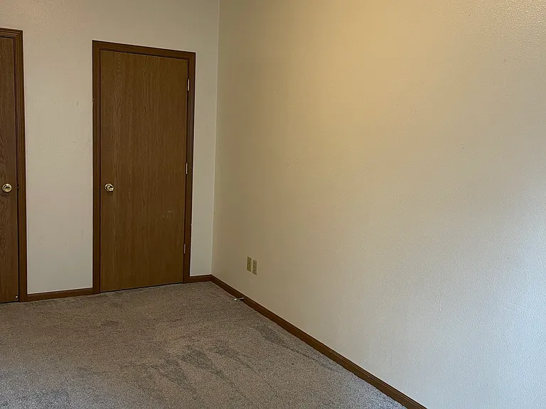 307 E College St #1812 — Photo 14