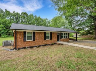 2513 William Allen Rd, Burlington, NC 27217