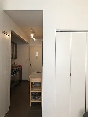 Rented by New York Residence | media 35