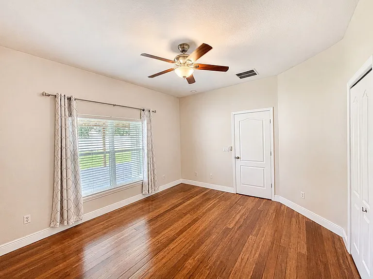 1778 Ribbon Falls Pkwy — Photo 18