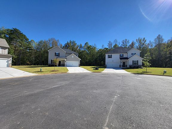 2nd image of 799 Summerwood Ln