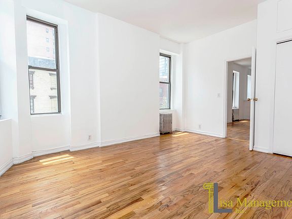 2nd image of 253 E 52nd St #4E