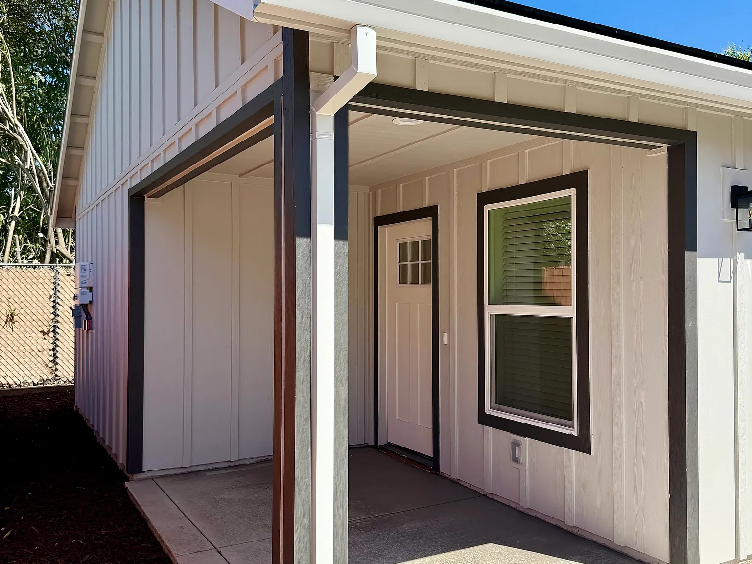 2 bed, 750 sqft, $2,250 — Photo 3
