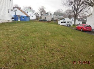 243 17th St NW, Barberton, OH 44203