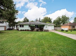 1717 W Pleasant Valley Rd, Parma, OH 44134