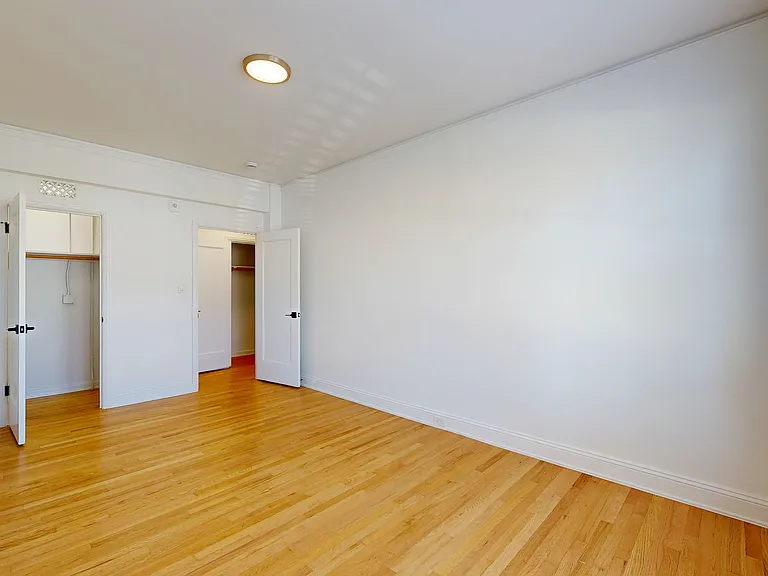 495 32nd Ave #104 — Photo 9