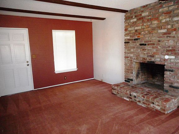 5th image of 8202 Pismo Ave