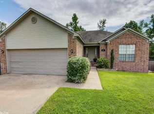 18 Sunny Cir, Little Rock, AR 72204